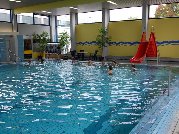 Hallenbad Freistett Bildnachweis: Passage 309 Hallenbad Freistett Bildnachweis: Passage 309