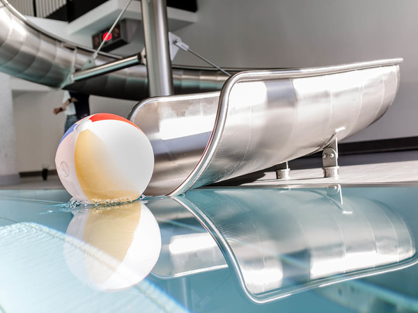 Bildnachweis: Mit freundlicher Genehmigung vom Hallenbad Waldshut-Tiengen Bildnachweis: Mit freundlicher Genehmigung vom Hallenbad Waldshut-Tiengen