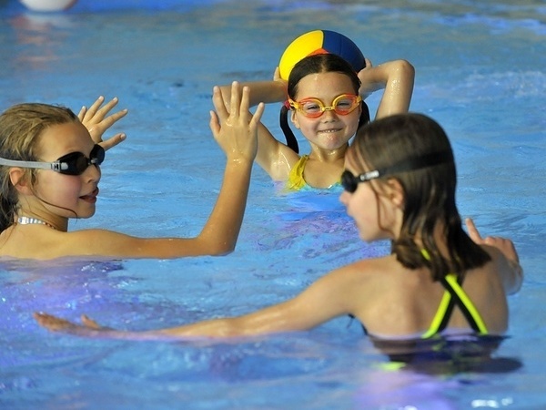 Faulerbad Freiburg Bildnachweis: Mit freundlicher Genehmigung von Baden in Freiburg.de Faulerbad Freiburg Bildnachweis: Mit freundlicher Genehmigung von Baden in Freiburg.de