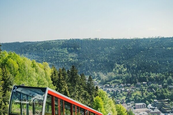 Sommerbergbahn Bad Wildbad Bildnachweis: Mit freundlicher Genehmigung der Sommerbergbahn Sommerbergbahn Bad Wildbad Bildnachweis: Mit freundlicher Genehmigung der Sommerbergbahn