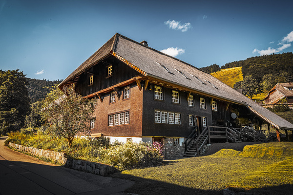 Das verborgene Portrait des gro�en Winterhalters - Outdoor-Escape-Erlebnis mit dem Fahrrad im Bernauer Hochtal. Copyright: (Mit freundlicher Genehmigung von Berggeheimnis)
