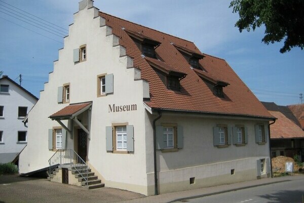 Bildnachweis: Mit freundlicher Genehmigung der Bade- und Kurverwaltung GmbH Bad Bellingen Bildnachweis: Mit freundlicher Genehmigung der Bade- und Kurverwaltung GmbH Bad Bellingen