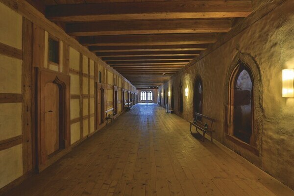 Wandmalereien in einer Schlafzelle Bildnachweis: © Staatliche Schlösser und Gärten Baden-Württemberg - Foto: Markus Schwerer Wandmalereien in einer Schlafzelle Bildnachweis: © Staatliche Schlösser und Gärten Baden-Württemberg - Foto: Markus Schwerer