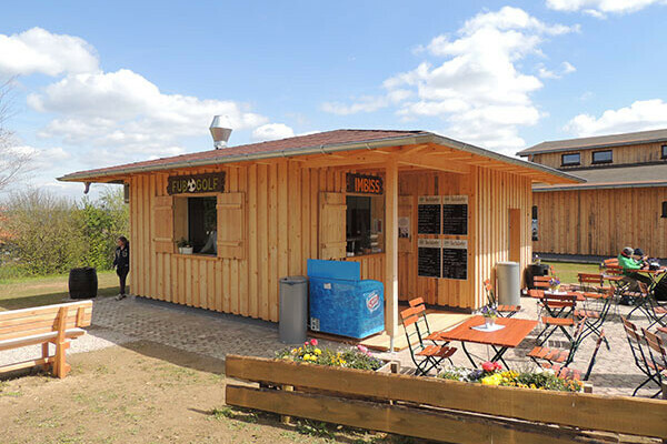 Biergarten Freizeitpark Rotfelden Bildnachweis: Fam. Sennert - Freizeitpark-Rotfelden Biergarten Freizeitpark Rotfelden Bildnachweis: Fam. Sennert - Freizeitpark-Rotfelden